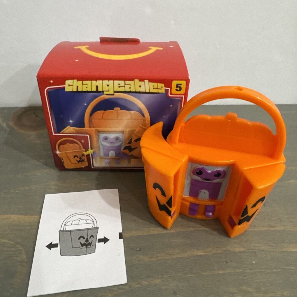 McDonald’s 2026 Changeables Happy Meal Toy #5 - Boo Bot